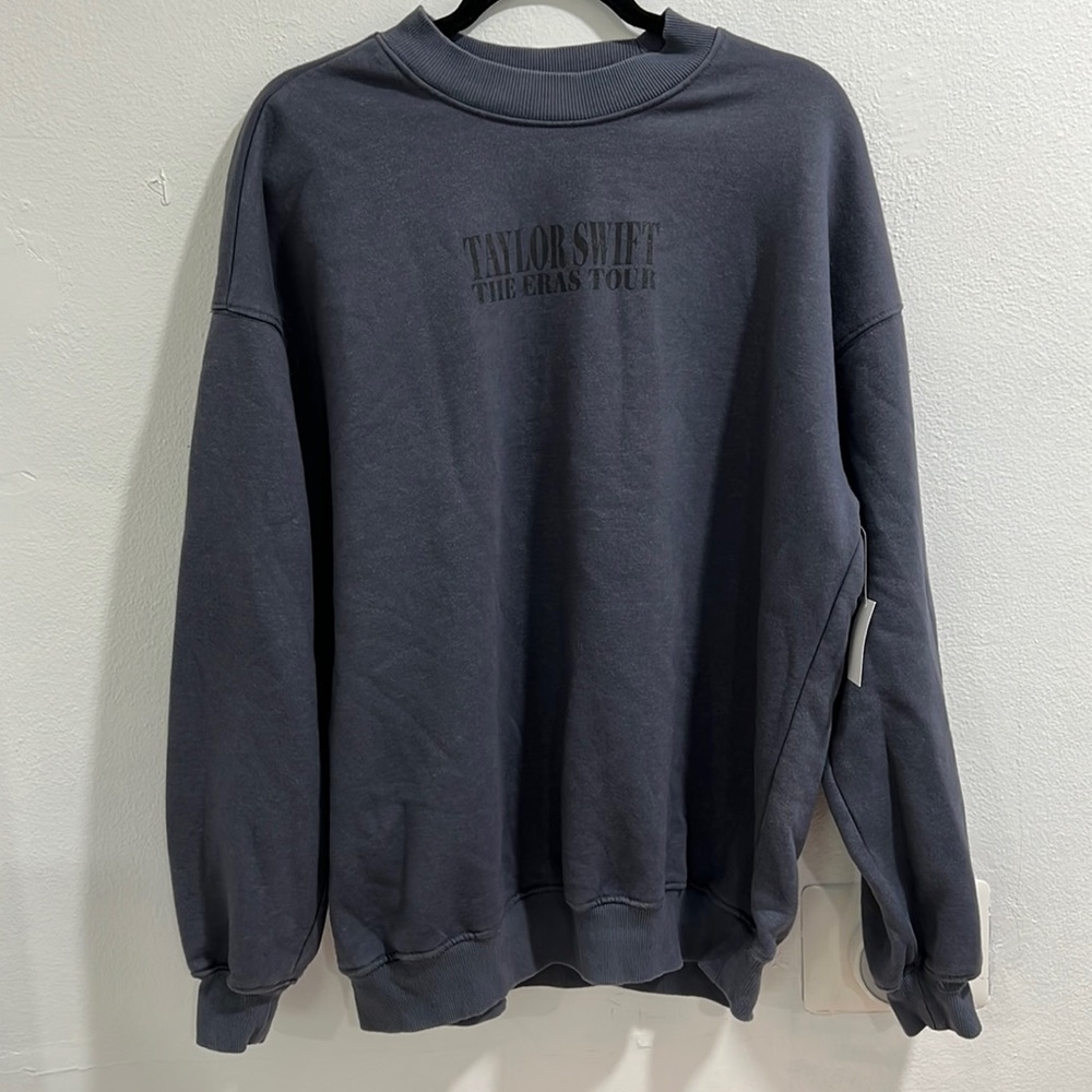 BRAND NEW Taylor Swift Eras Tour Blue Crewneck Medium